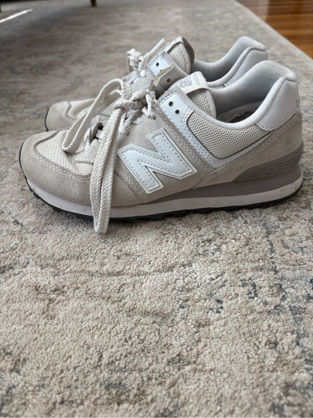 New Balance Women's Light Gray and White Classic Sneakers